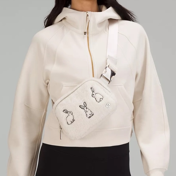 🐰LAST ONE☝️ NWT Lululemon New Year Everywhere Belt Bag 1L 
Fleece Bunny Rabbit - Picture 6 of 10
